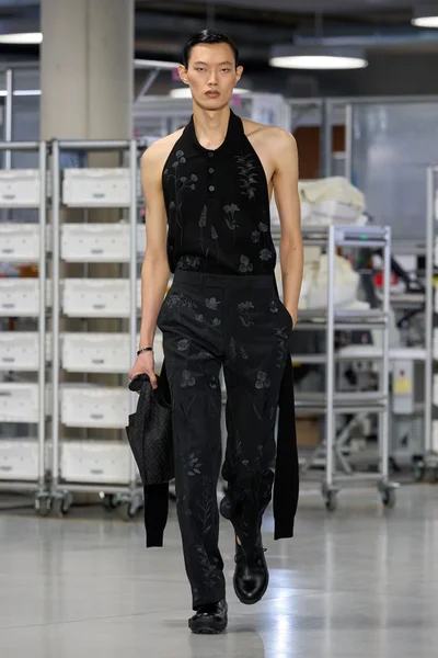 Look 52